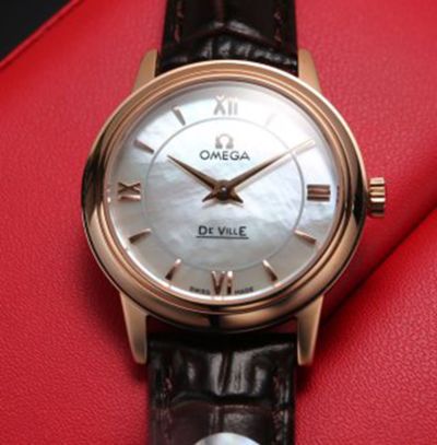 OMEGA Solid Stainless Steel 904L 40mm Watch